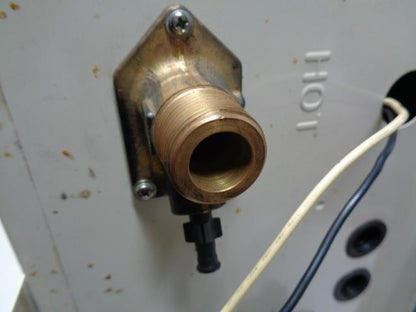 NORITZ NATURAL GAS 250,000 BTU TANKLESS WATER HEATER N-0931M BSR3.2