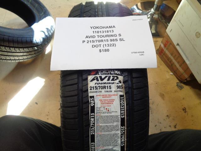 4 YOKOHAMA AVID TOURING S P 215 70 15 98S SL ALL SEASON TIRES 110131813 BQ4
