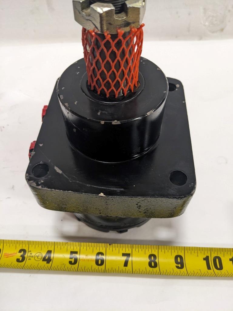 Skyjack Roller Stator Hydraulic Drive Motor 194615AB 11226636 54630228 NEW BSRG1