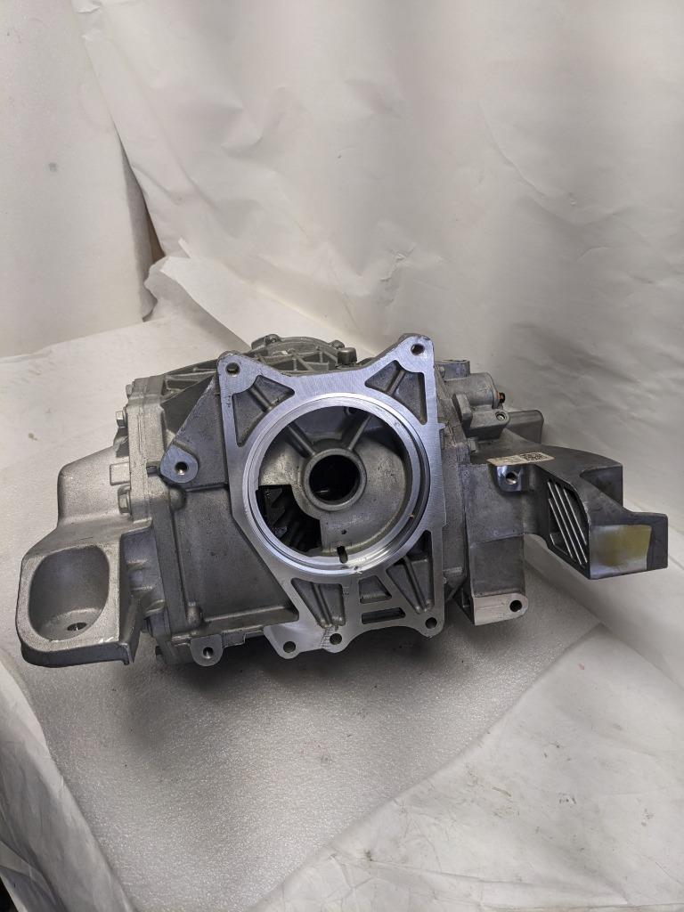 GM 23398957 DIFFERENTIAL CARRIER FOR MANUAL TRANSMISSION 14-17 CORVETTE NEW B3B2
