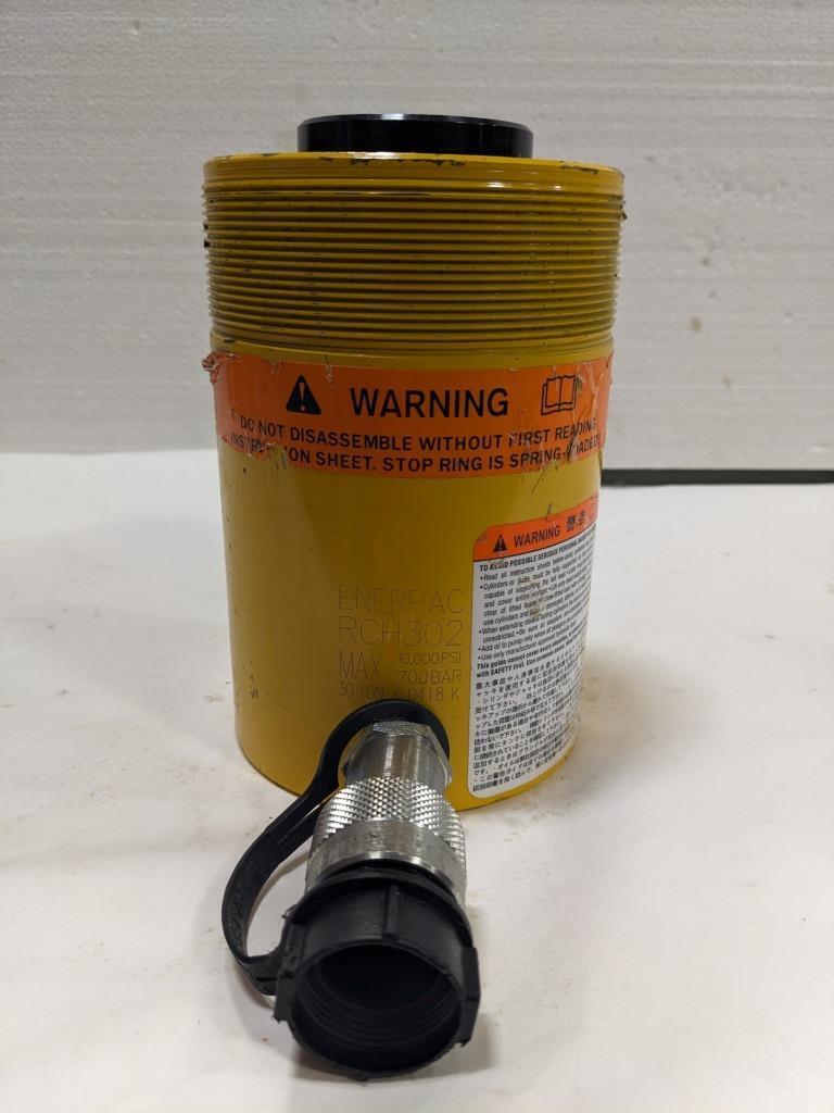 ENERPAC RCH302 30 TON 10K PSI HOLLOW PLUNGER HYDRAULIC CYLINDER BSRG5