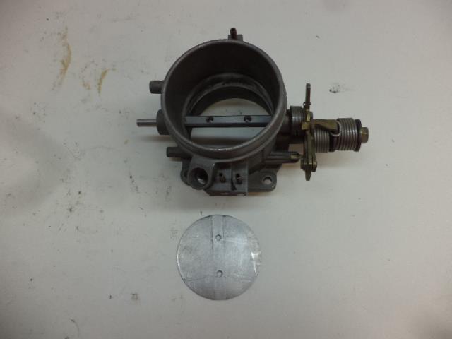 USED GENUINE PORSCHE THROTTLE BODY 928 110 530 2R FITS PORSCHE 928 R20T4