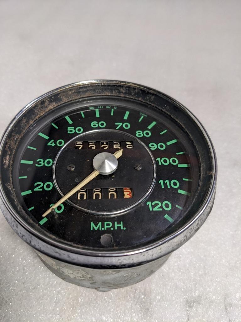 GENUINE PORSCHE 65-69 912 GREEN VDO 120MPH SPEEDOMETER 90274110212 r20t6