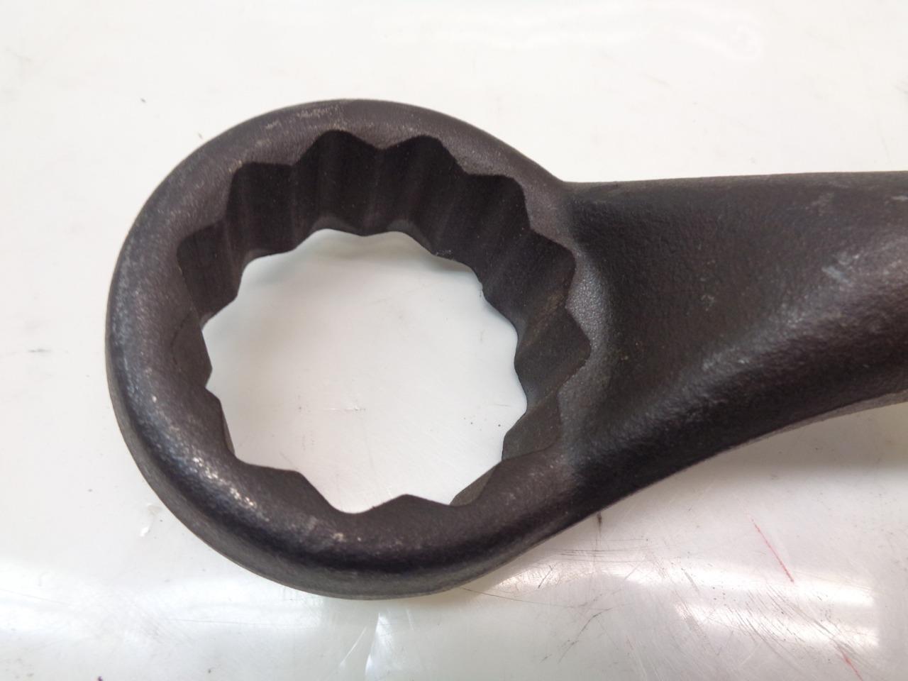 NEW PROTO 2" 12 POINT HEAVY-DUTY OFFSET STRIKING WRENCH 2632SW R22T7