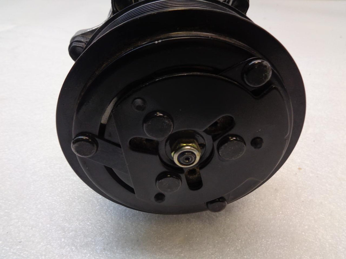NEW MANEX CORPORATION 0712-0300823 AC COMPRESSOR (UNKNOWN FITMENT) R2
