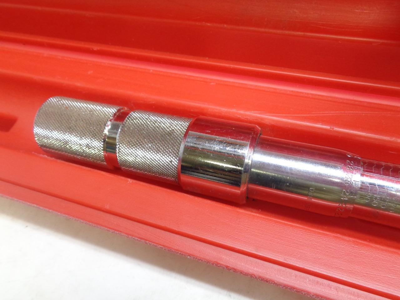 USED PROTO J6018AB 3/4 INCH DRIVE TORQUE WRENCH 32" LENGTH 60-300LB RANGE R18