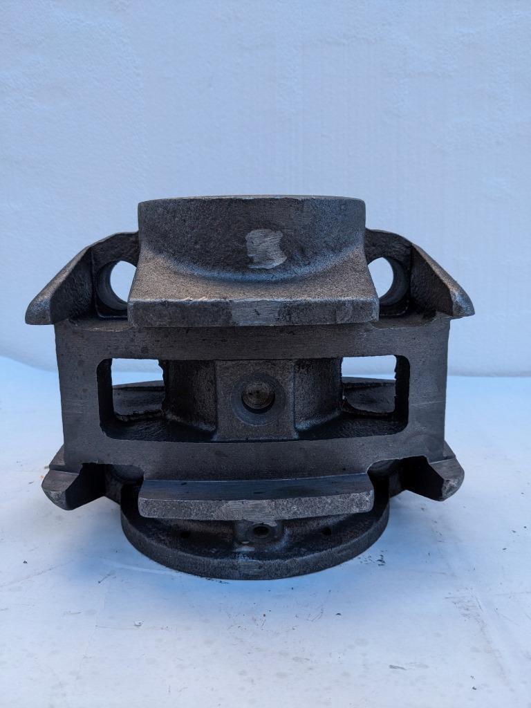 AUTOMANN MACK STYLE TRUNNION 3-1/2" X4"  M1116I R15