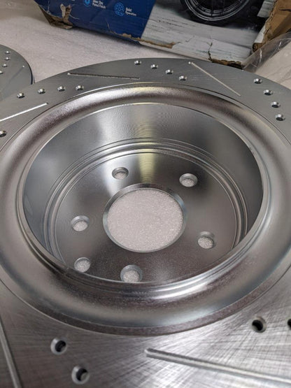 DETROIT AXLE FRONT DRILLED SLOTTED ROTORS (PAIR) 5X115 13X2.5" NEW R6