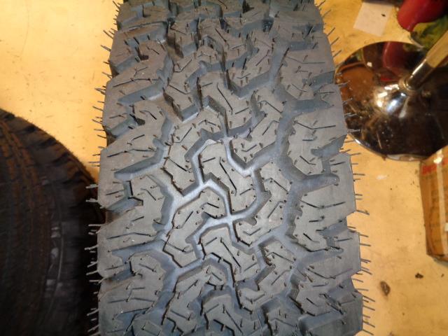 TREADWRIGHT WARDEN 2 ALL TERRAIN LT 235 80 17 120/117R LRE 10PLY TIRE W2317E B13