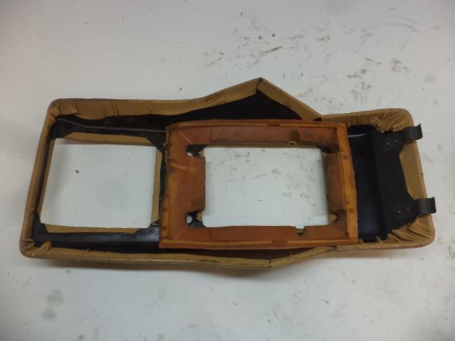 Porsche 928 Rear AC Console Tan USED GENUINE 928 570 031 50 R23T4