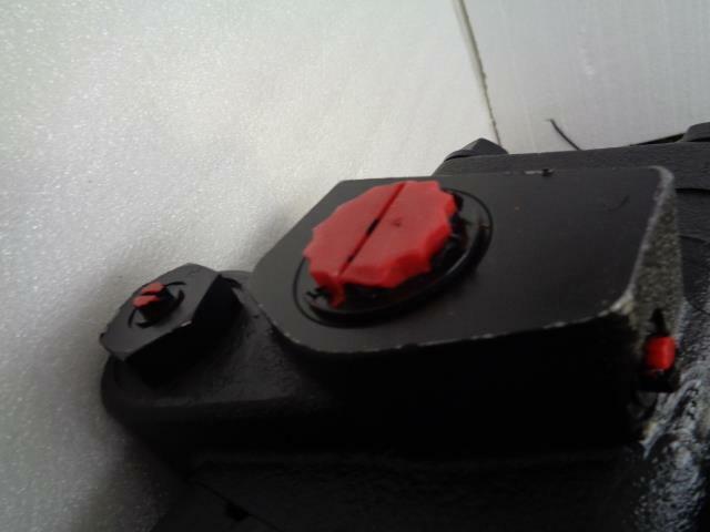 Carco Paccar 107937 Hydraulic Motor NEW J1