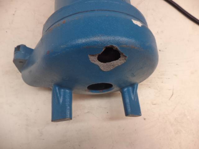 BARNES 104874 SE52 SUBMERSIBLE NON-CLOG SEWAGE PUMP NEW NEEDS PIECE J1