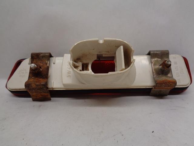 USED PORSCHE RIGHT REAR SIDE MARKER LENS ONLY 944 631 426 00 R25T4