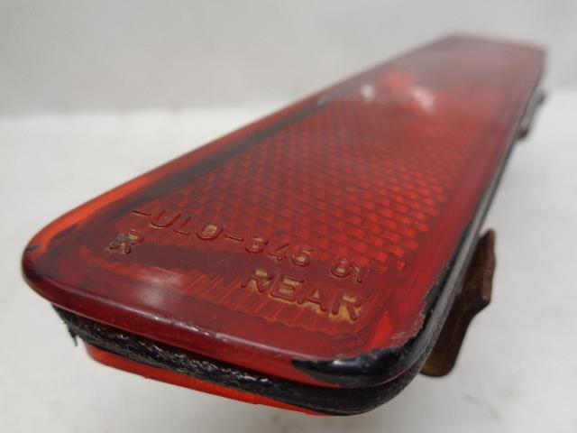 USED PORSCHE RIGHT REAR SIDE MARKER LENS ONLY 944 631 426 00 R25T4