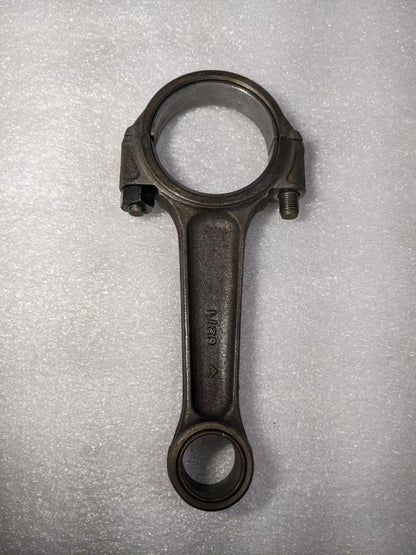PORSCHE 356 CONNECTING ROD #4 50203105 62/1 USED R24