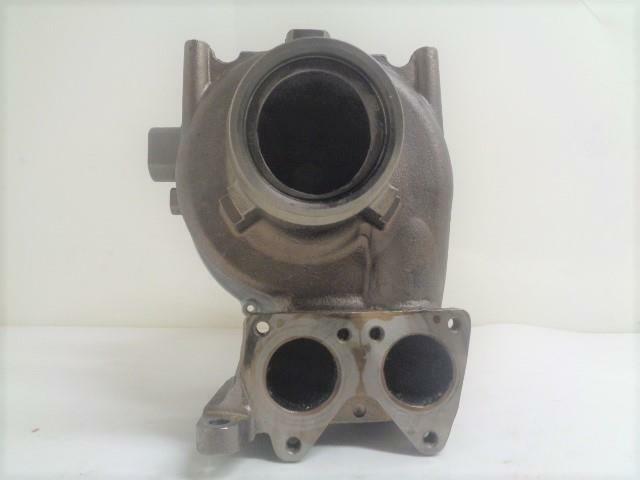 GENUINE GARRETT 12642129 TURBOCHARGER W/O TURBINE HOUSING CHEVY 6.6L DURAMAX E2