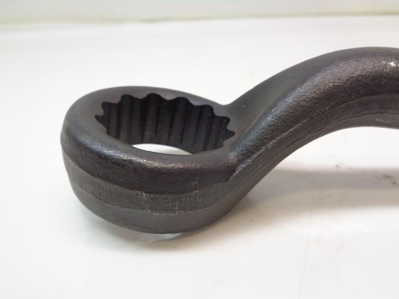 NEW MARTIN TOOLS 1-5/8" OFFSET STRIKING WRENCH 8810 R22T4