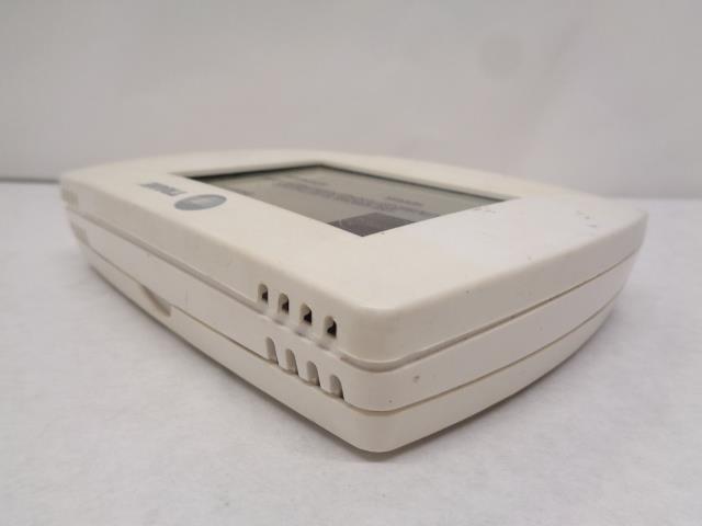 NEW TRANE THERMOSTAT BAYSTAT052A TB8220U1029 R28