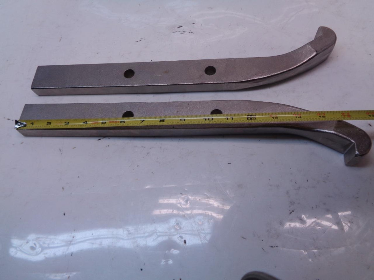NEW OTC PULLING JAWS 16 3/4" & 17" LONG (ONLY THE JAWS, NOT THREAD & SCREW)  R22