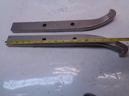 NEW OTC PULLING JAWS 16 3/4" & 17" LONG (ONLY THE JAWS, NOT THREAD & SCREW)  R22