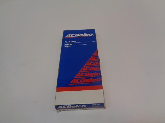 BRAND NEW ACDELCO CONVENTIONAL SPARK PLUGS PACK OF 6 R42XLS R13