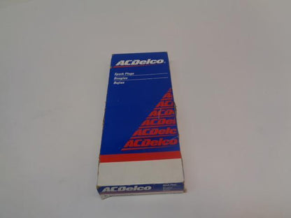 BRAND NEW ACDELCO CONVENTIONAL SPARK PLUGS PACK OF 6 R42XLS R13