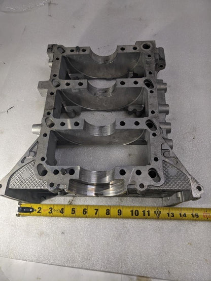 PORSCHE MACAN 2016 3.0 PETROL ENGINE BLOCK 9461011137R USED I2