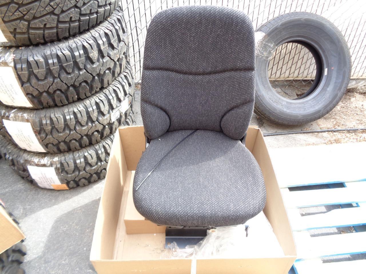 SEARS SEATING M2/C2+ LOW PROFILE BLACK ASPHALT FABRIC CHAIR 83H3D0YNNNNN BAY3