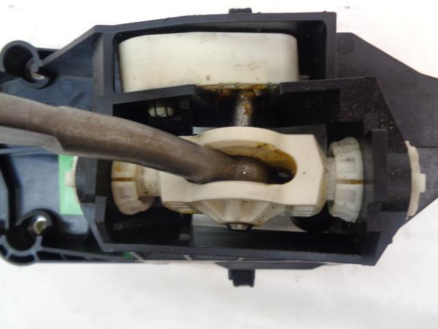 PORSCHE TRANSMISSION SHIFT LEVER BLOCK 986 424 010 02 FOR 986/911 USED R24