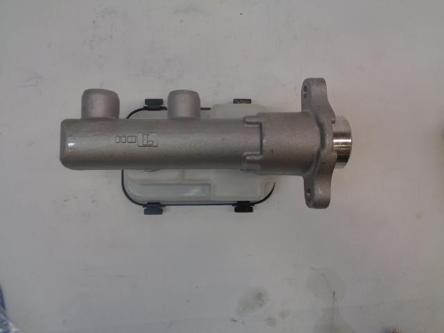 Raybestos MC39571 Brake Master Cylinder for CHEVY, GMC, OLDSMOBILE MC39571 R5TD