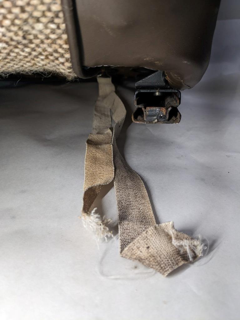 PORSCHE 1981 998 BROWN RECLINING MANUAL SEAT FOR PORSCHE (RIGHT) USED B2