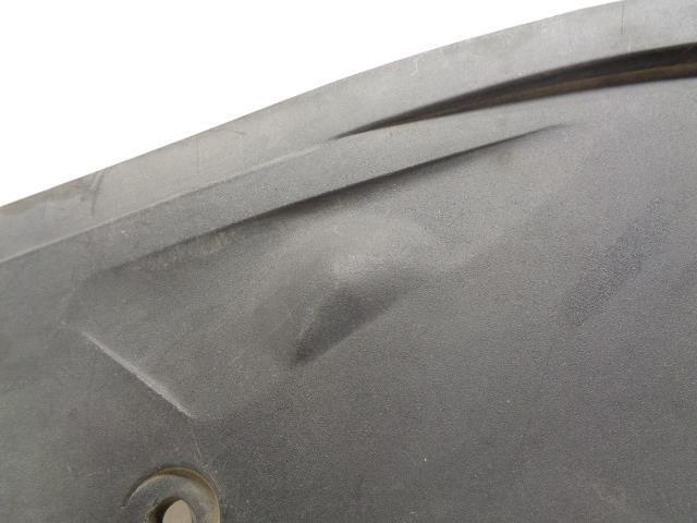 USED GENUINE PORSCHE 911 CARRERA SIDE COVER  996 572 562 01 R20