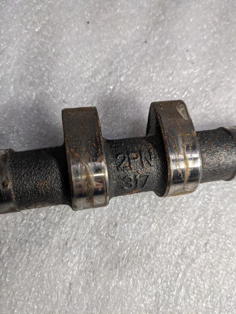 PORSCHE BOXSTER CAYMAN RIGHT EXHAUST CAMSHAFT 3.8L  997060014 USED 996.B.G.L.