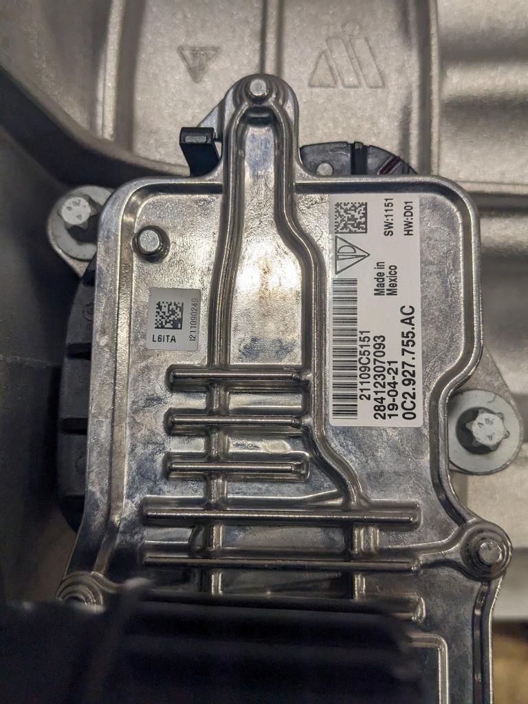 GENUINE PORSCHE 958 351 042 BX 15-18 CAYENNE TRANSFER BOX CASE T3 BSRG4