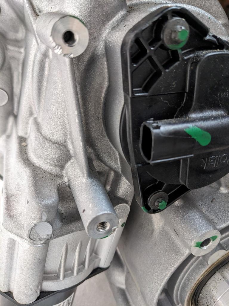 MOPAR 68370968AB TRANSFER CASE FOR JEEP GRAND CHEROKEE/DODGE DURANGO NEW I1