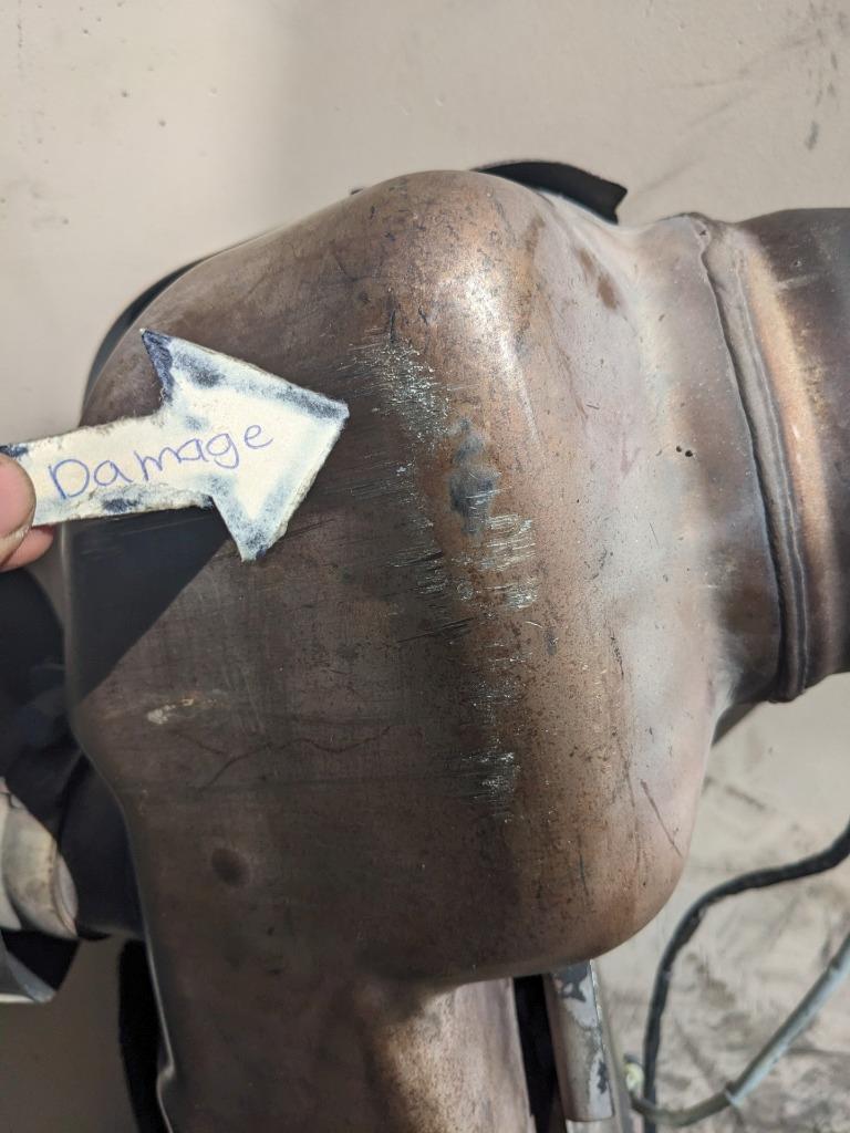 PORSCHE 99611102773 MUFFLER EXHAUST ASSEMBLY FOR 01-05 PORSCHE 911 996 USED B2