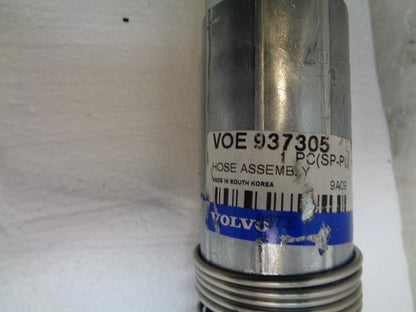 NEW VOLVO HOSE ASSEMBLY VOE 937305 R31