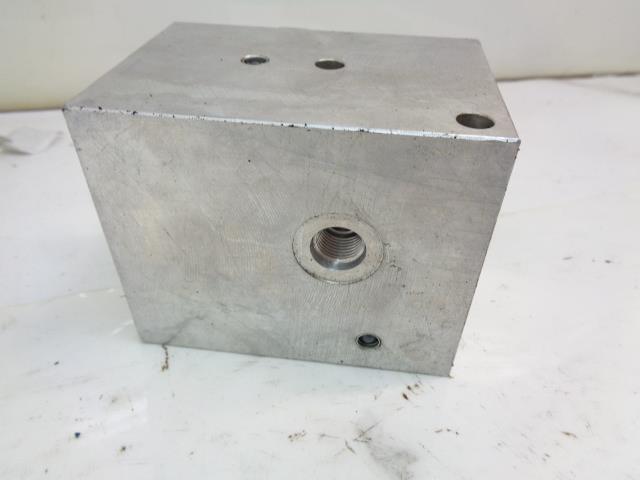 NEW REXROTH CASE SV185 2SPD BRAKE VALVE 84256531 R34T1