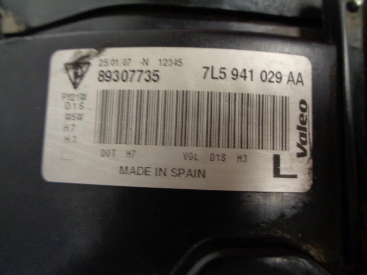 PORSCHE CAYENNE LEFT HID HEADLIGHT 7L5 941 029 AA WITH MOUNTING BRACKET USED R31