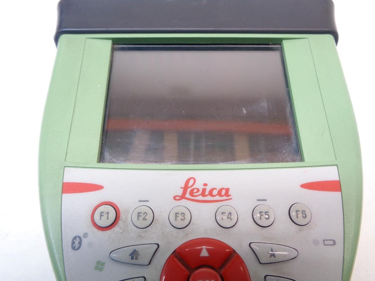 LEICA CS15 GPS DATA COLLECTOR CONTROLLER & CLAMP NO BATTERY R32T2