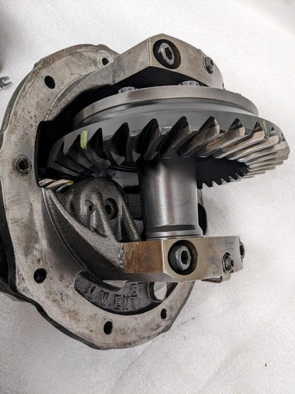 MARK WILLIAMS 57605-B THIRD MEMBER FORD 5.14 10"  35 SPLINE 931 USED B1B2