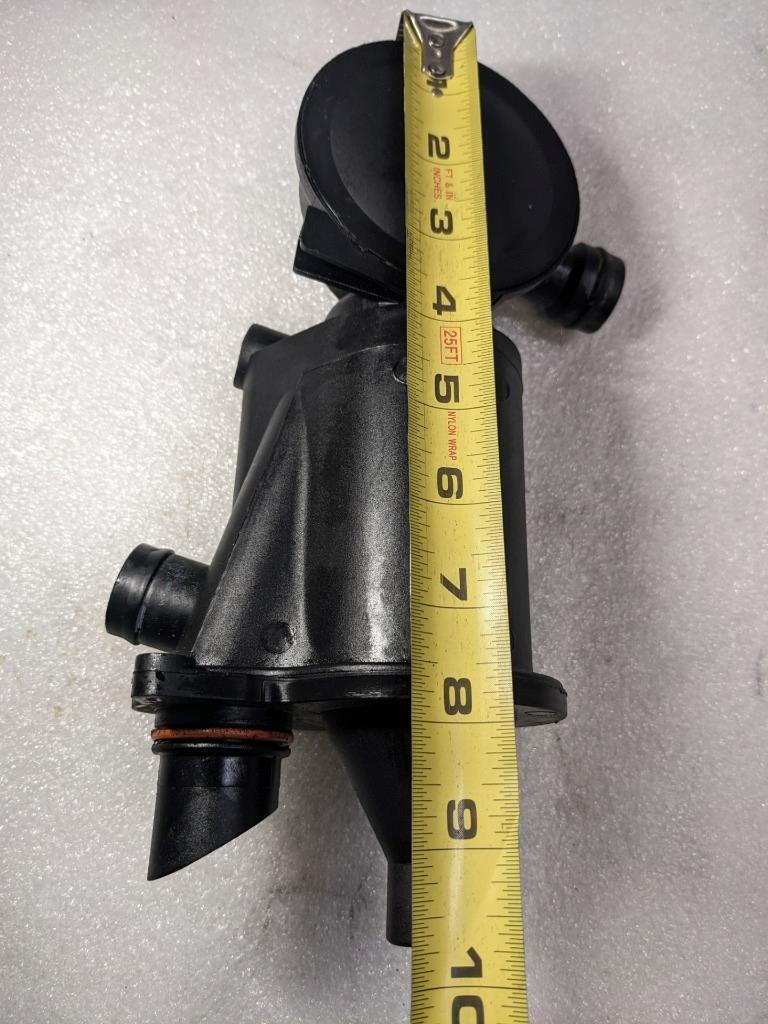 PORSCHE CAYMAN BOXSTER ENGINE MOTOR OIL SEPERATOR 99610702601 USED 996B.GL