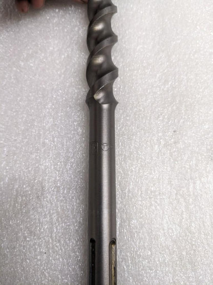 UNBRANDED SDS-MAX CARBIDE TIPPED DRILL 1" X 20-1/2" 4-CUTTER USED D0