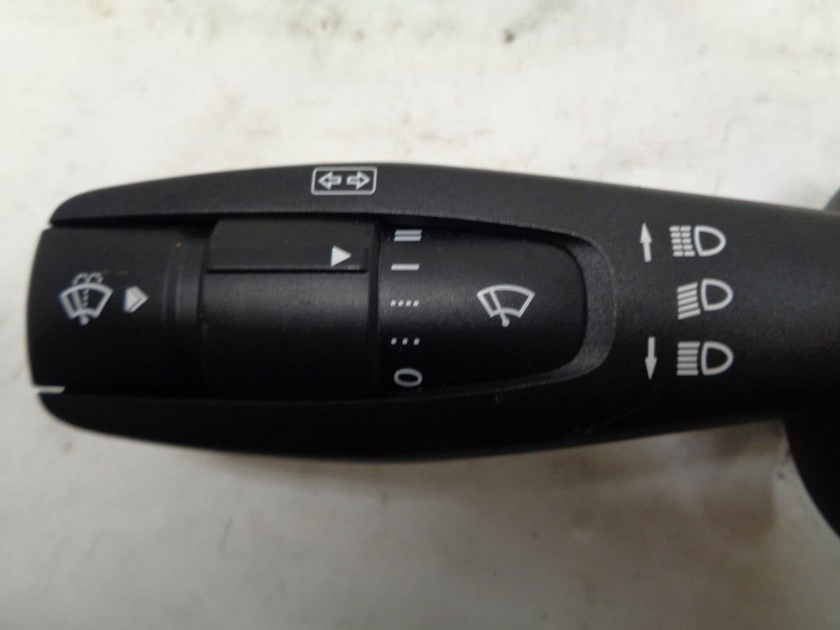 NEW FREIGHTLINER CASCADIA TURN SIGNAL/WIPER SWITCH 06-89334-002 R13T6