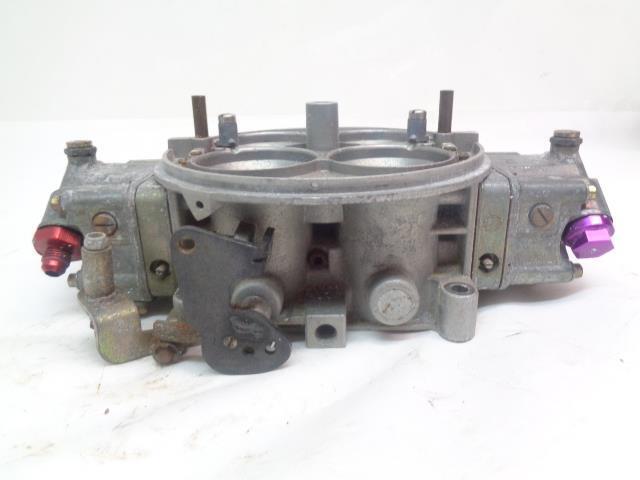 HOLLEY DOMINATOR 4500 CARBURETOR 12R-8795B USED R18