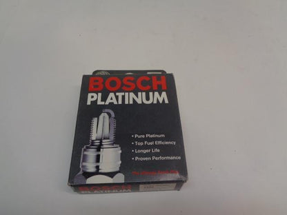 BRAND NEW BOSCH PLATINUM DODGE HONDA SPARK PLUG 4 PACK 4230 R13T3