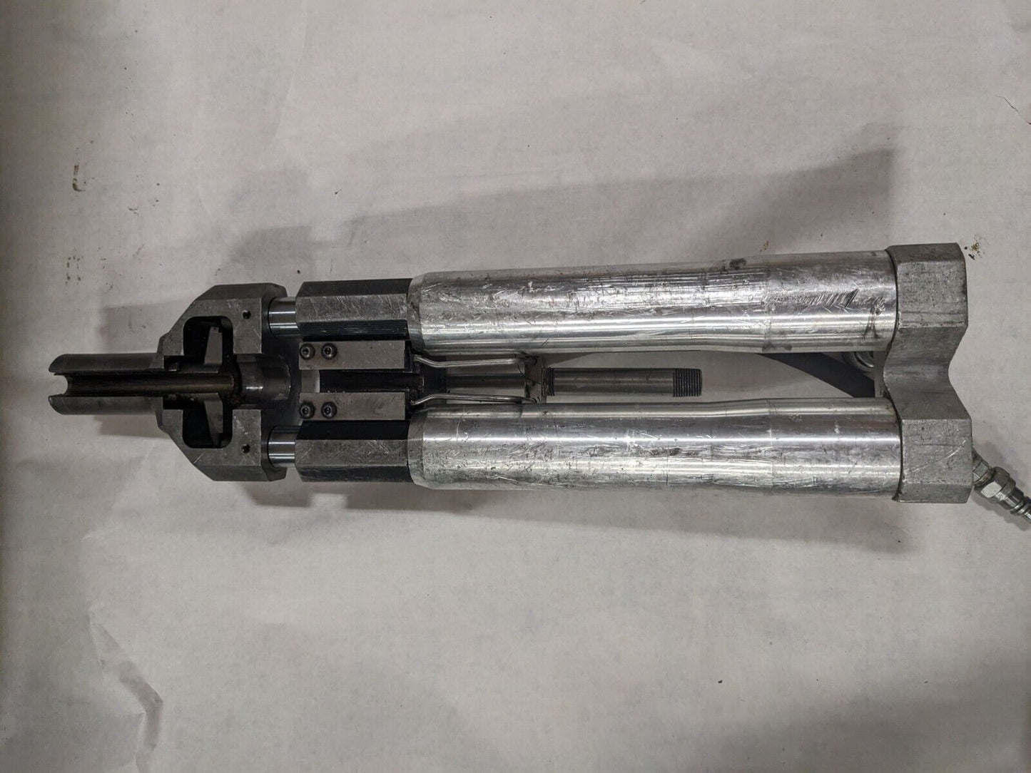 POWER TEAM SPX ELECTRIC HYDRAULIC PUMP PE550 W/ MR571 POST TENSION JACK