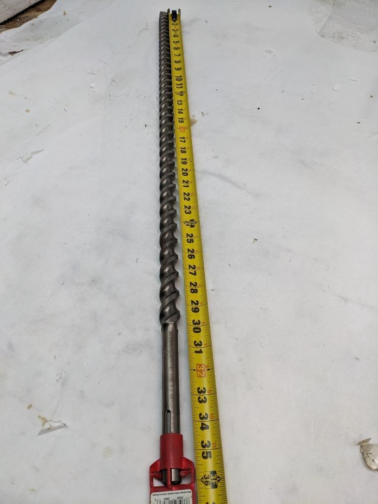 BOSCH ROTARY HAMMER DRILL 1" DRILL BIT 31" MAX DRILLING 39 OVERALL LG NEW D0