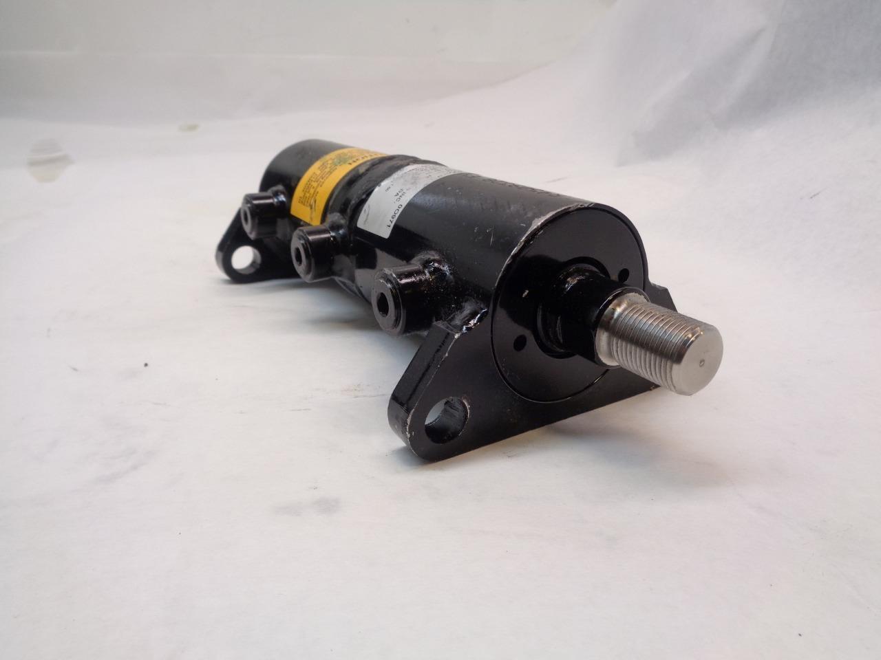 RAM INDUSTRIES HYDRAULIC CYLINDER 2000PSI R4509328 CW-2.00-3.75-1.00 R10