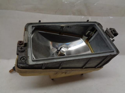 USED GENUINE PORSCHE 928 1978-82 RIGHT FOG LIGHT NO LENS 928 631 417 00 R25T4
